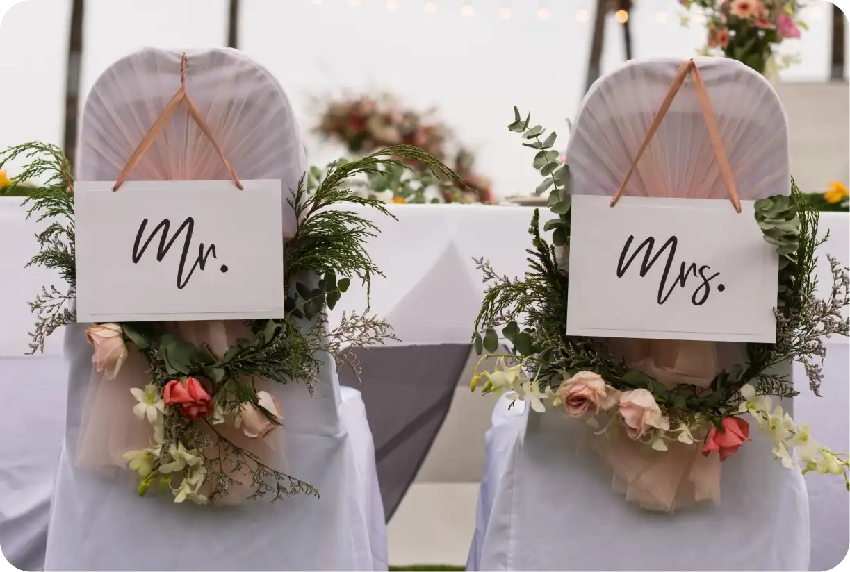 signage-chair-wedding 